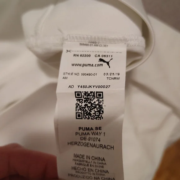 🔥SALE 💯 Puma White Mini Skirt with Striped Hem - SIZE MEDIUM - Picture 3 of 4